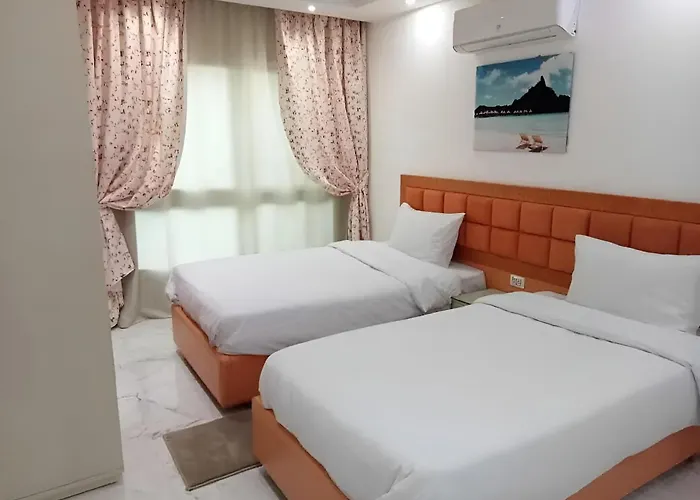 Fanadir Luxury Gurdaka