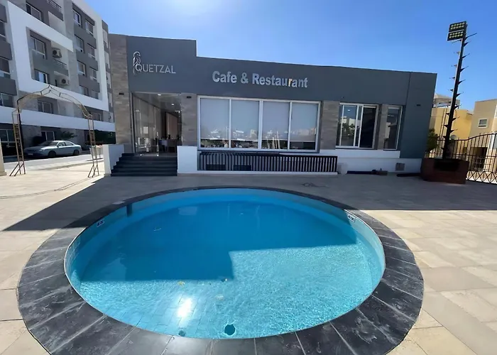 Szálloda Fanadir Luxury Gurdaka